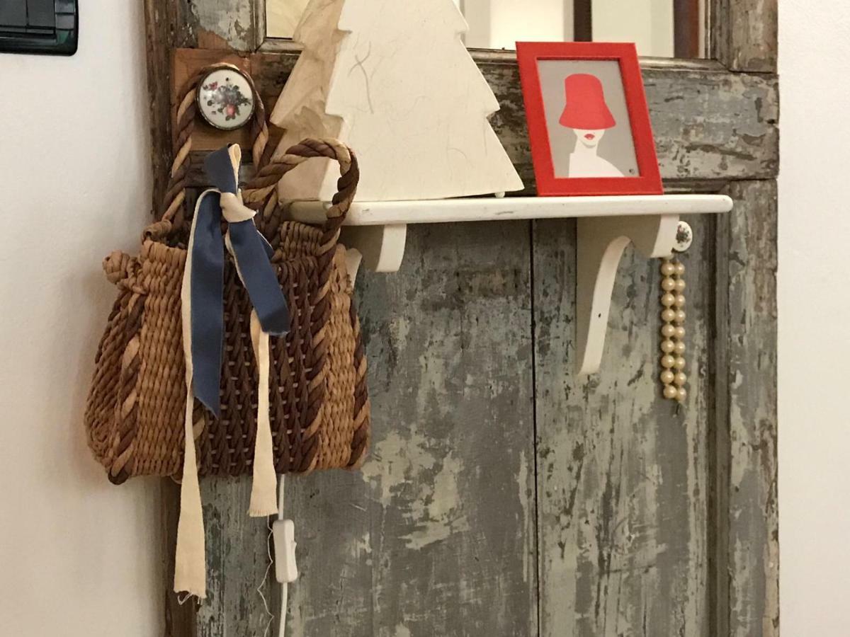La Casa Degli Zii Leilighet Ferrara Eksteriør bilde